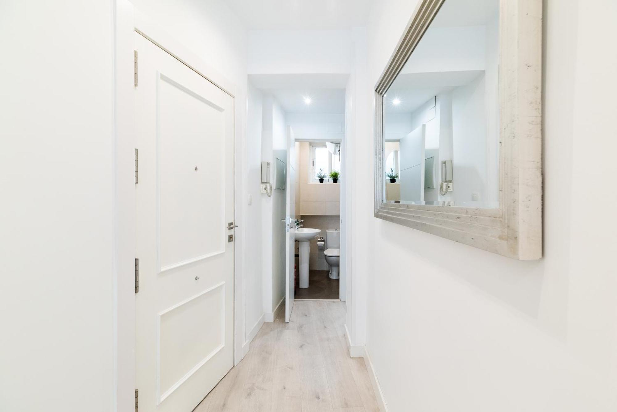 Wekey Homes Granada, Elvira Suites Centro Eksteriør billede