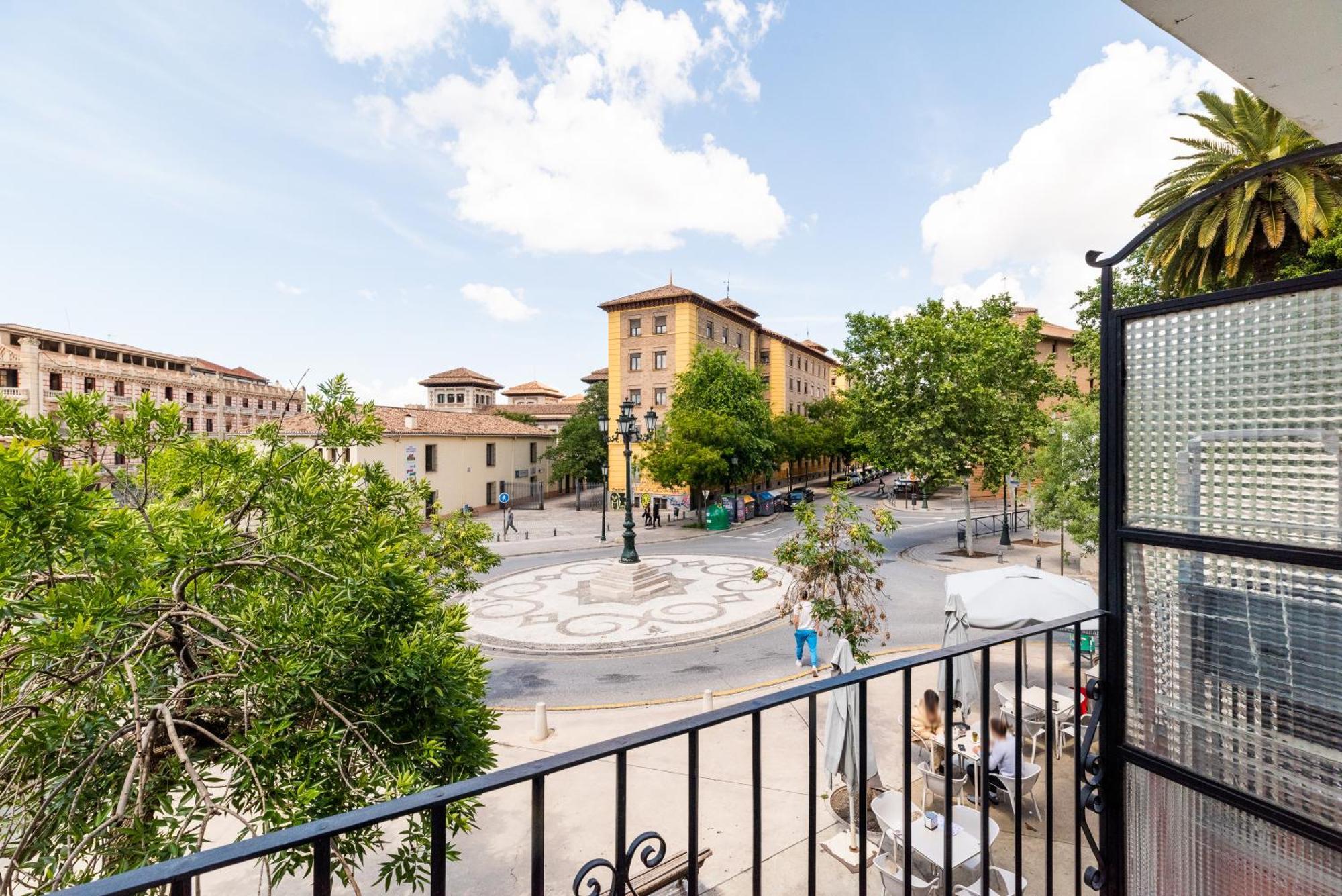 Wekey Homes Granada, Elvira Suites Centro Eksteriør billede