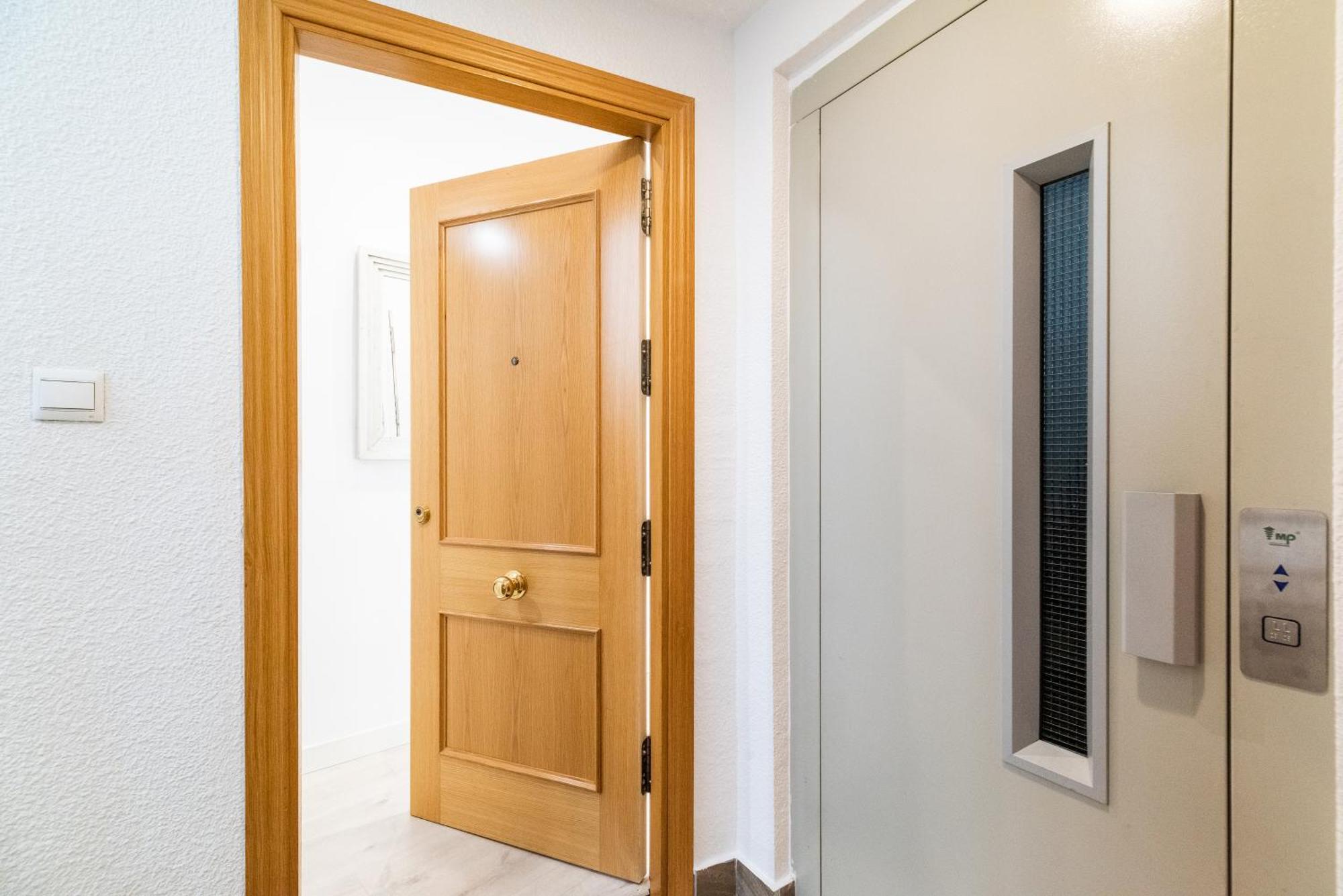 Wekey Homes Granada, Elvira Suites Centro Eksteriør billede