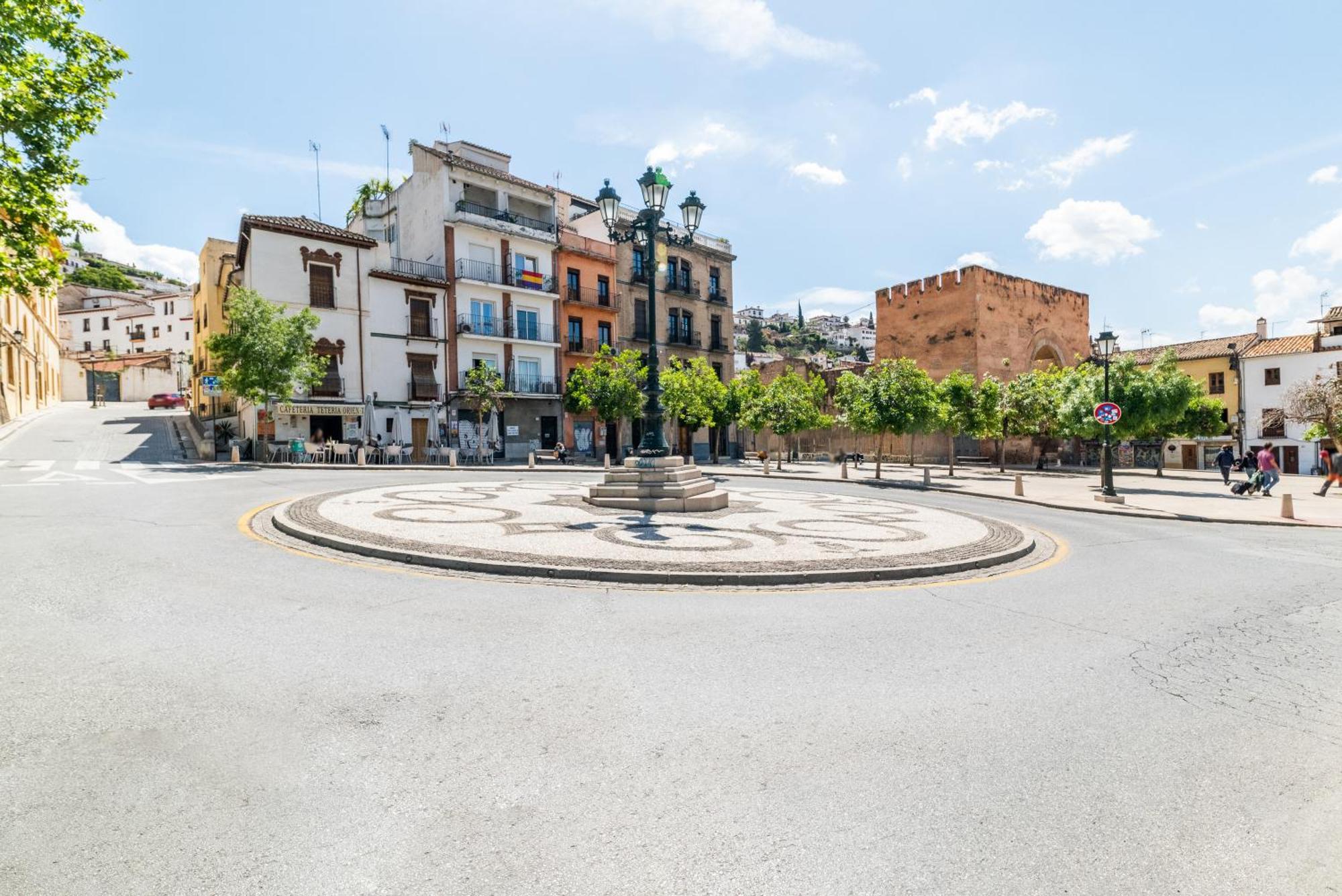 Wekey Homes Granada, Elvira Suites Centro Eksteriør billede
